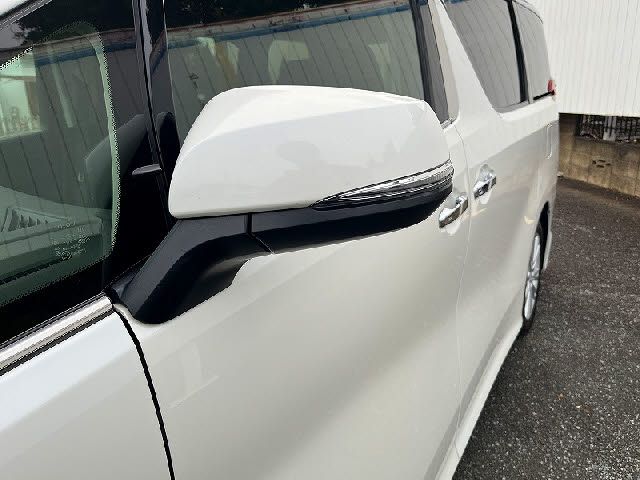 TOYOTA ALPHARD 2019 Image 31