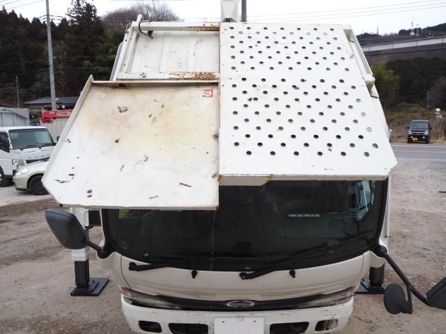 HINO DUTRO 2015 Image 31