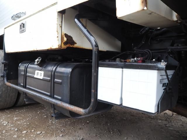 HINO DUTRO 2015 Image 31