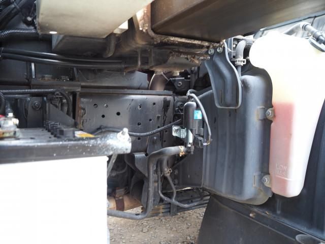 HINO DUTRO 2015 Image 31