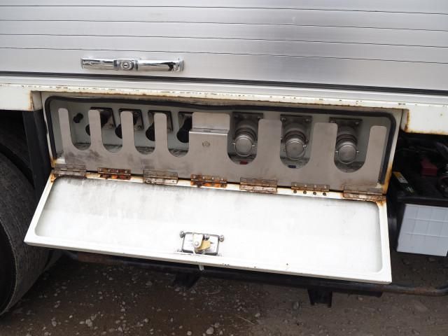 HINO DUTRO 2015 Image 31