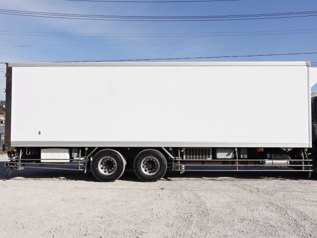 MITSUBISHI FUSOU SUPER GREAT 2016 Image 31