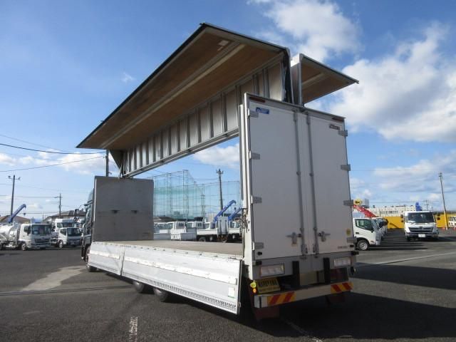 NISSAN DIESEL QUON 2021 Image 31