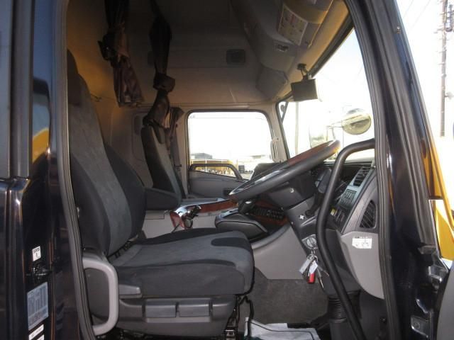 NISSAN DIESEL QUON 2021 Image 31