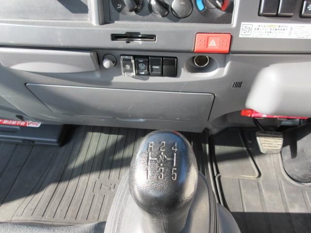 ISUZU ELF 2021 Image 31