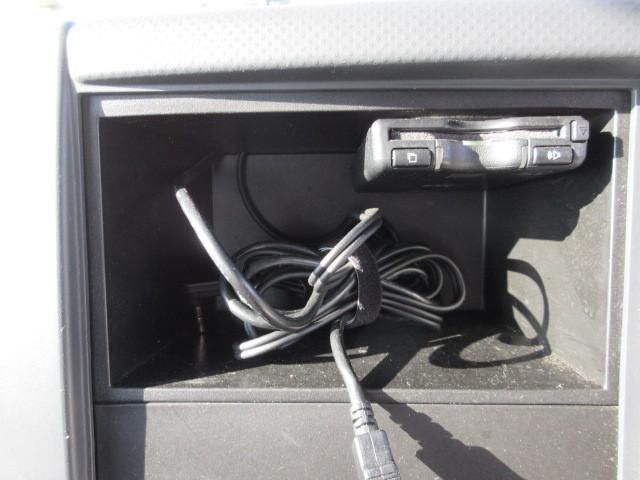 ISUZU ELF 2021 Image 31