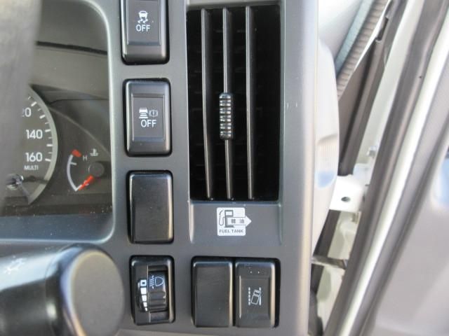 ISUZU ELF 2021 Image 31