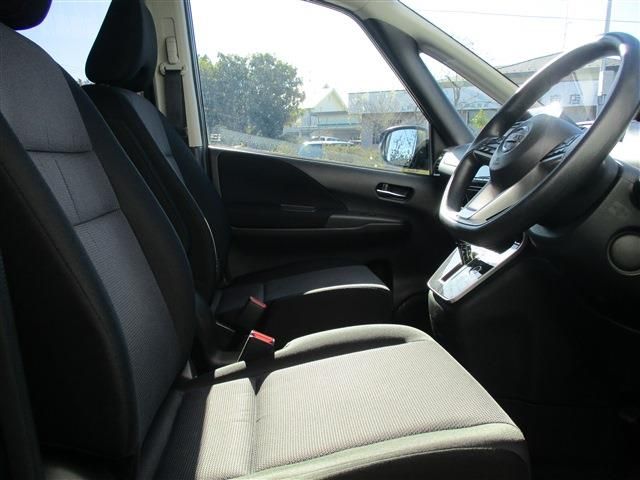 NISSAN SERENA  S-HYBRID 2019 Image 31