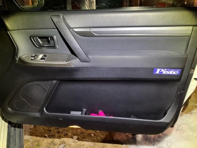 MITSUBISHI PAJERO WAGON 2011 Image 31