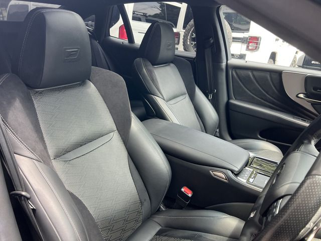 TOYOTA LEXUS LS500H 2021 Image 31