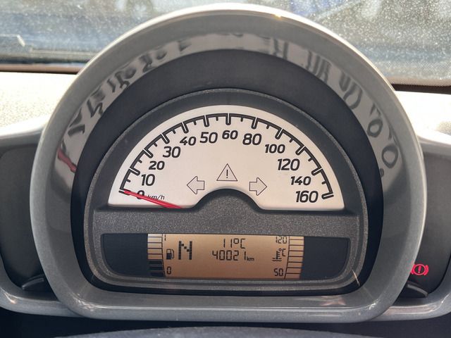 MCC SMART FORTWO COUPE 2008 Image 31