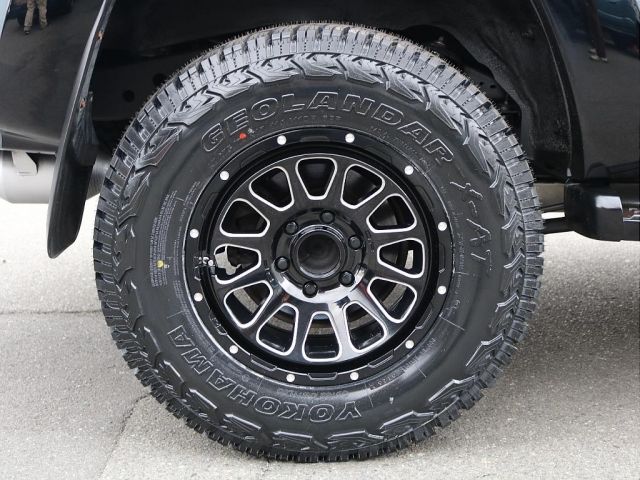 TOYOTA HILUXSURF WAGON 4WD 2004 Image 31