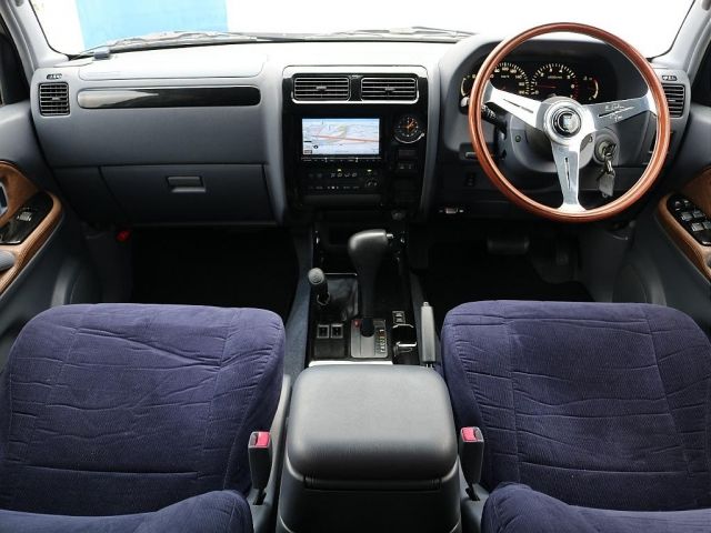 TOYOTA LANDCRUISER PRADO 1999 Image 31
