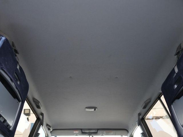 TOYOTA LANDCRUISER PRADO 1999 Image 31