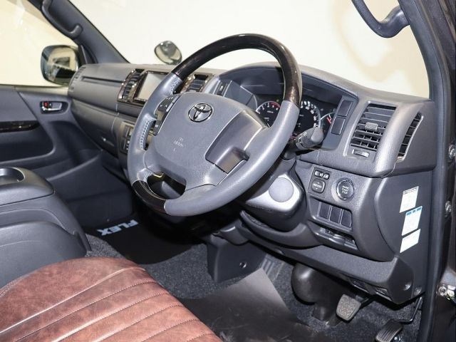 TOYOTA REGIUSACE VAN 2WD 2019 Image 31