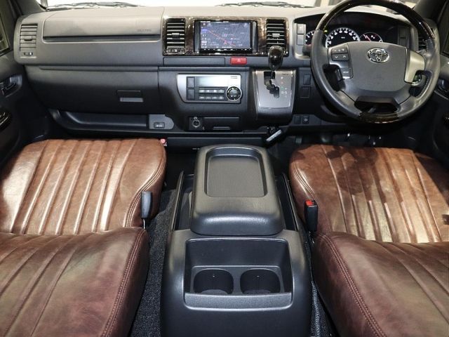 TOYOTA REGIUSACE VAN 2WD 2019 Image 31