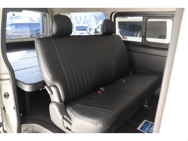 TOYOTA HIACE VAN 2WD 2021 Image 31