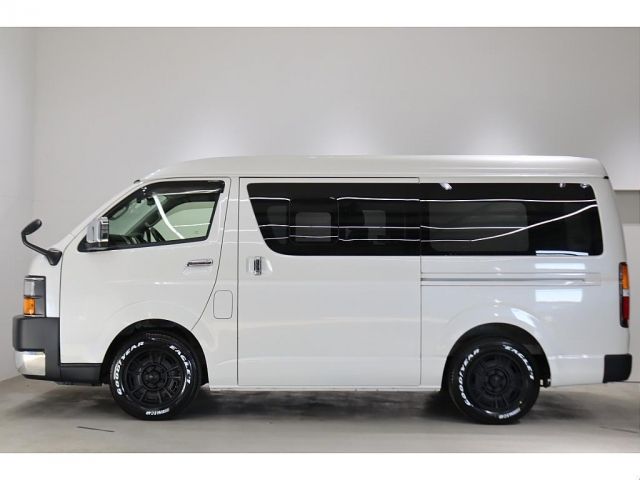 TOYOTA HIACE VAN 2WD 2021 Image 31