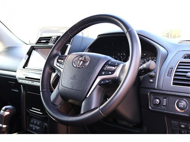 TOYOTA LANDCRUISER PRADO 2021 Image 31