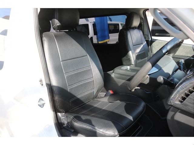 TOYOTA HIACE WAGON 4WD 2020 Image 31