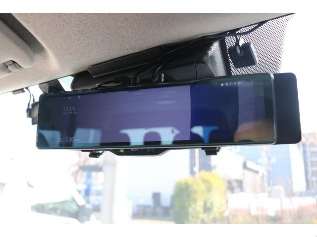 TOYOTA HIACE WAGON 4WD 2020 Image 31