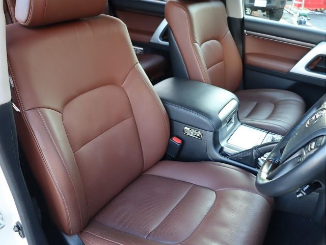 TOYOTA LANDCRUISER WAGON 2016 Image 31