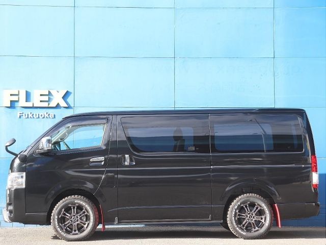 TOYOTA HIACE VAN 2WD 2020 Image 31