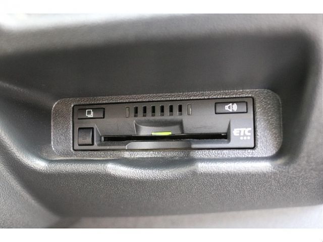 TOYOTA REGIUSACE VAN 2WD 2022 Image 31