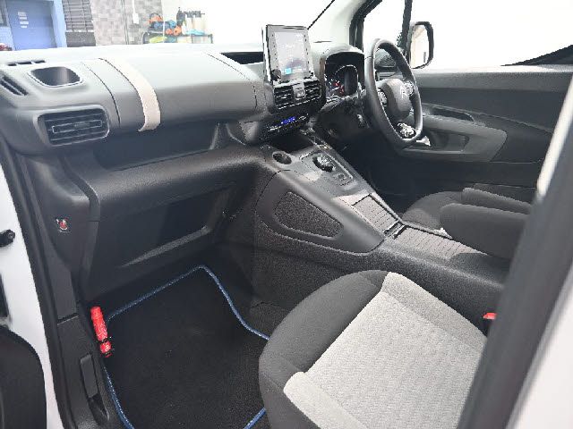 CITROEN BERLINGO 2023 Image 31