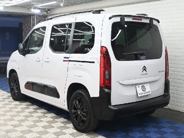 CITROEN BERLINGO 2023 Image 31