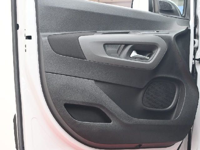 CITROEN BERLINGO 2023 Image 31