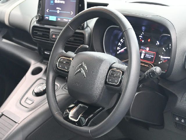 CITROEN BERLINGO 2023 Image 31