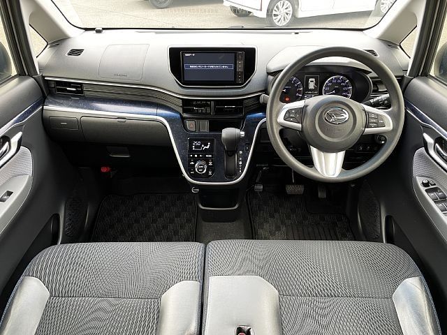 DAIHATSU MOVE CUSTOM 2015 Image 31