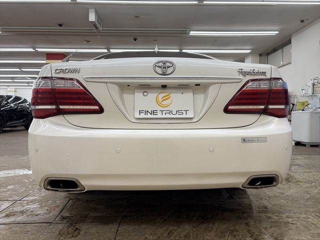 TOYOTA CROWN SEDAN 2011 Image 31