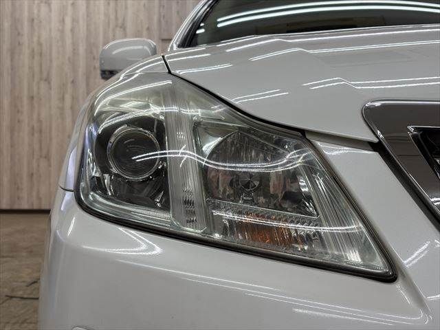 TOYOTA CROWN SEDAN 2011 Image 31