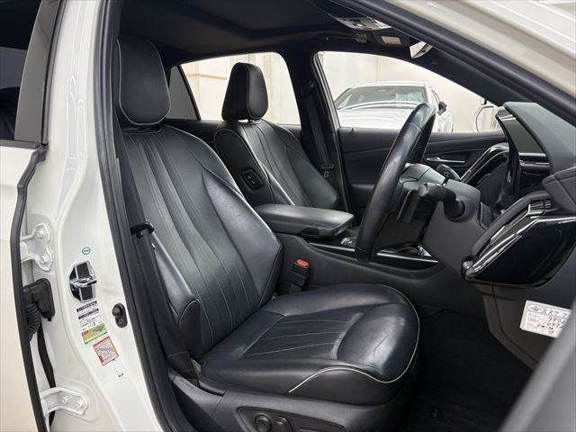 TOYOTA CROWN SEDAN HYBRID 2018 Image 31