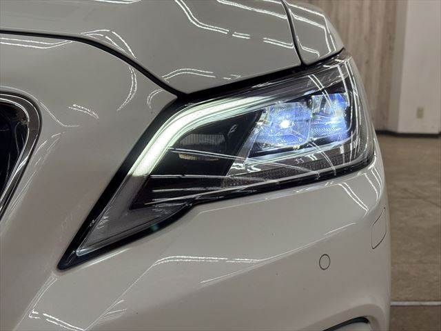 TOYOTA CROWN SEDAN HYBRID 2018 Image 31