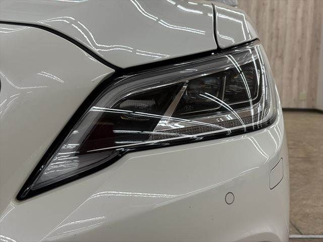 TOYOTA CROWN SEDAN HYBRID 2018 Image 31