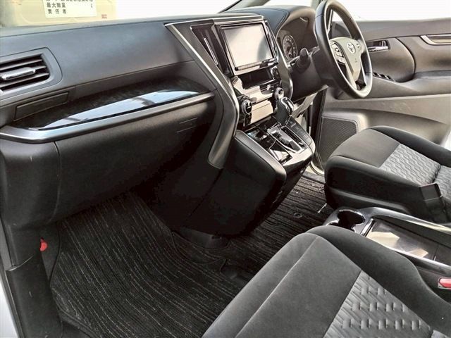 TOYOTA VELLFIRE 4WD 2016 Image 31