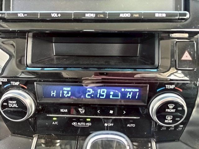 TOYOTA VELLFIRE 4WD 2016 Image 31