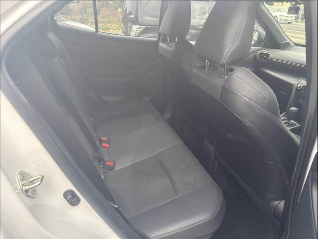 TOYOTA YARIS CROSS HYBRID 2023 Image 31