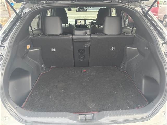 TOYOTA YARIS CROSS HYBRID 2023 Image 31