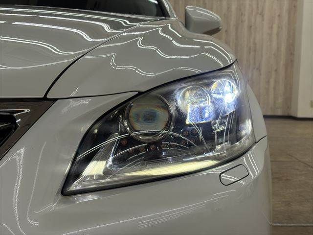 TOYOTA LEXUS LS600H 2013 Image 31