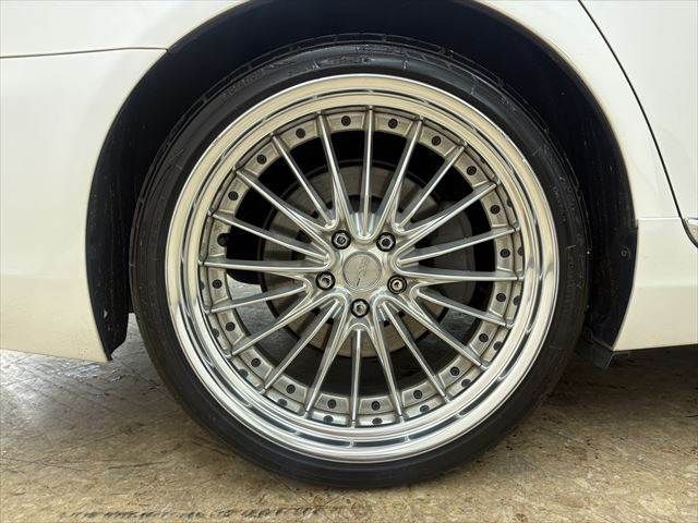 TOYOTA LEXUS LS600H 2013 Image 31