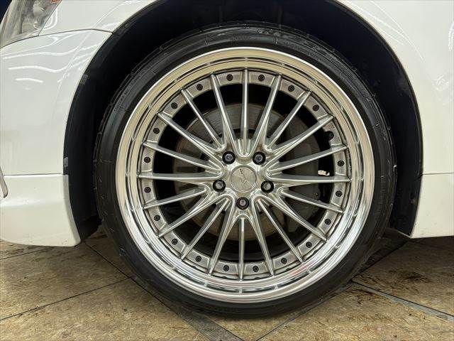 TOYOTA LEXUS LS600H 2013 Image 31