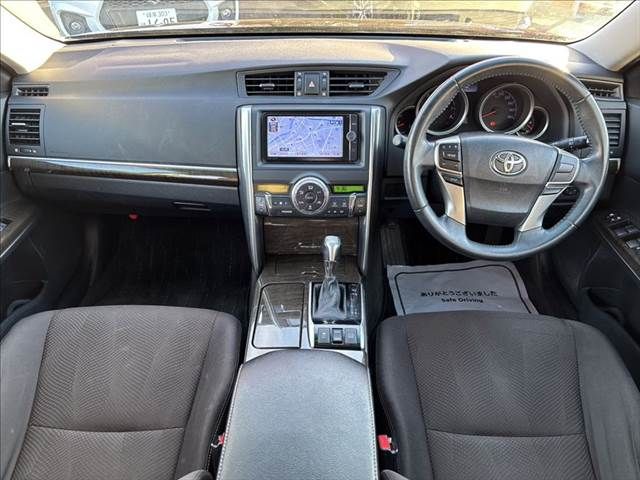 TOYOTA MARK X 2013 Image 31