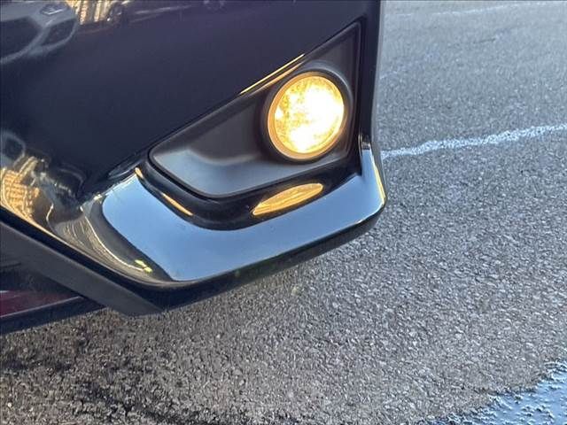 TOYOTA MARK X 2013 Image 31