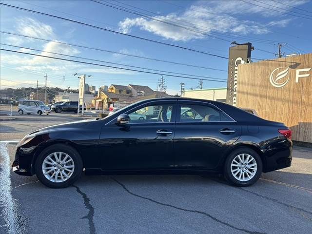 TOYOTA MARK X 2013 Image 31