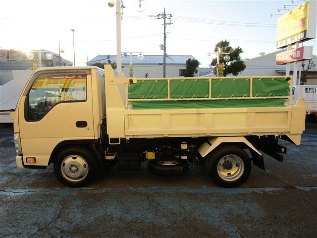 ISUZU  2016 Image 31