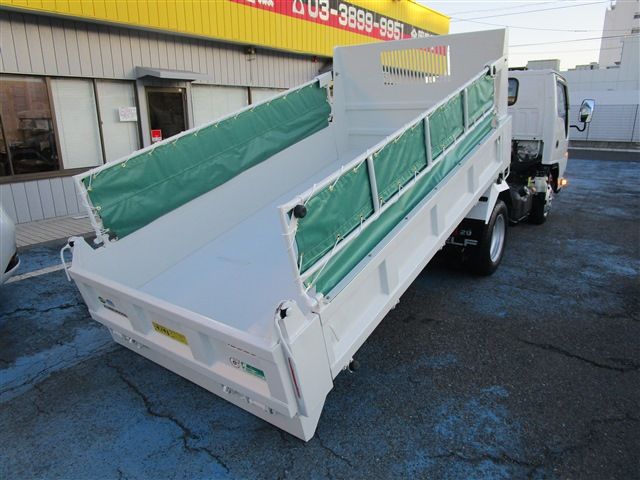 ISUZU  2016 Image 31